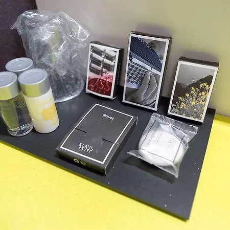 Hotel Klass - *